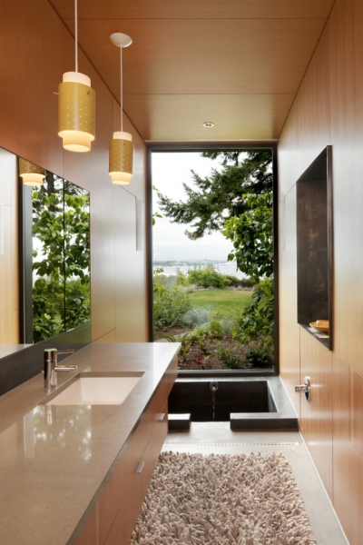 Фото - 5 советов по дизайну ванной комнаты с окном + фото
