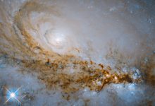 Фото - Фото дня: великолепная спиральная галактика переходного типа